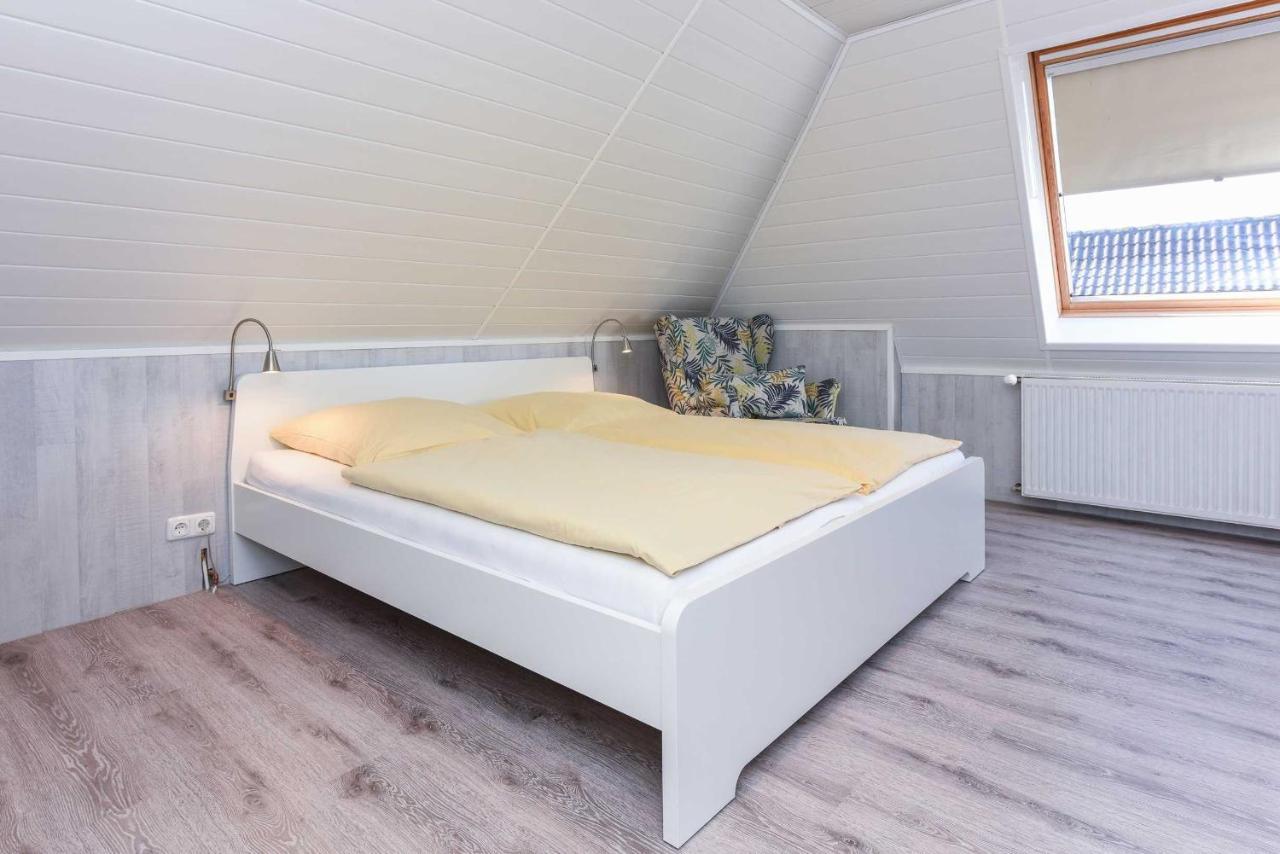 Haus Windliese Apartments Bensersiel Quarto foto