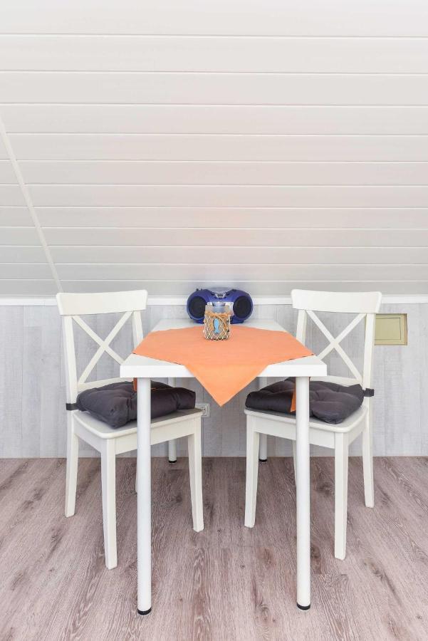 Haus Windliese Apartments Bensersiel Quarto foto